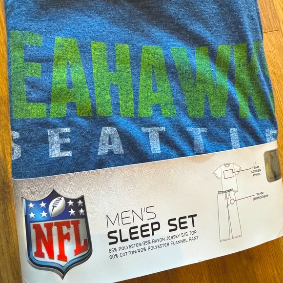 NWT Seahawks pajama set - Picture 1 of 6